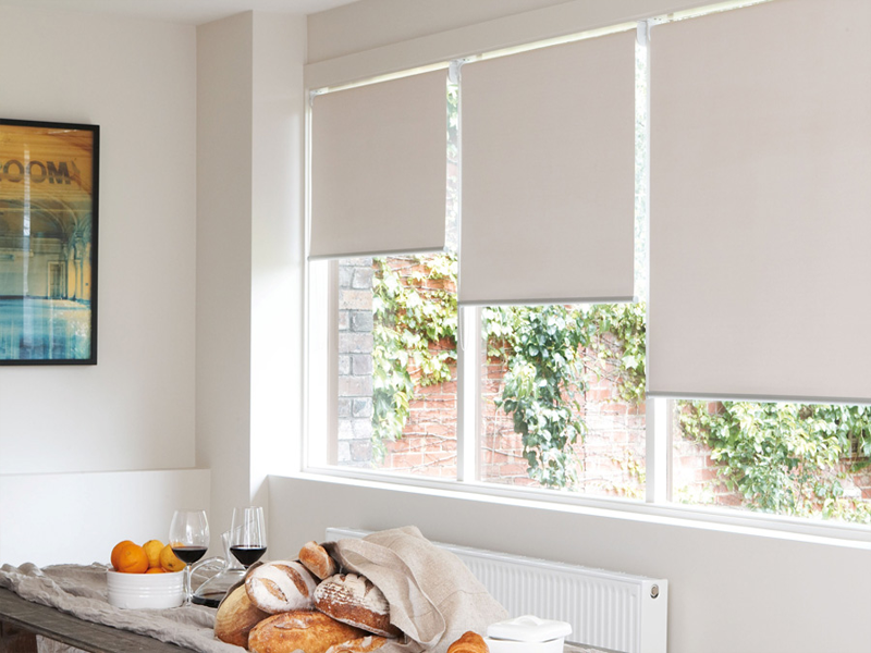 Рулонные шторы – стильное решение для дома