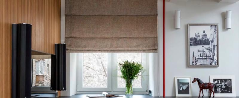 Что лучше выбрать: вертикальные или римские шторы